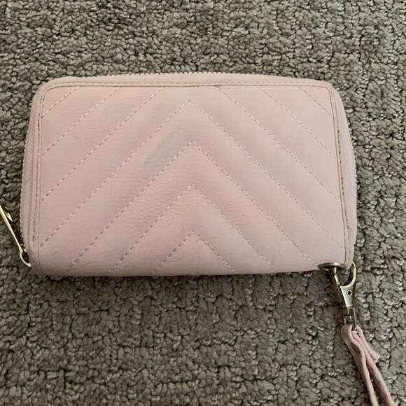 Delia’s Pink wristlet - Picture 2 of 3